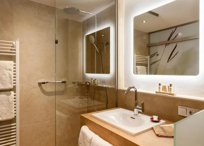 Biohotel Eggensberger 4*