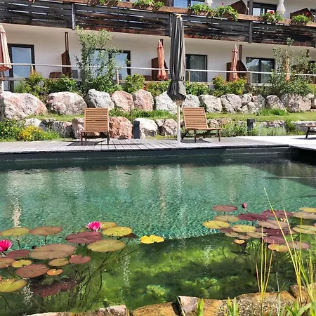 酒店 Biohotel Eggensberger 4*